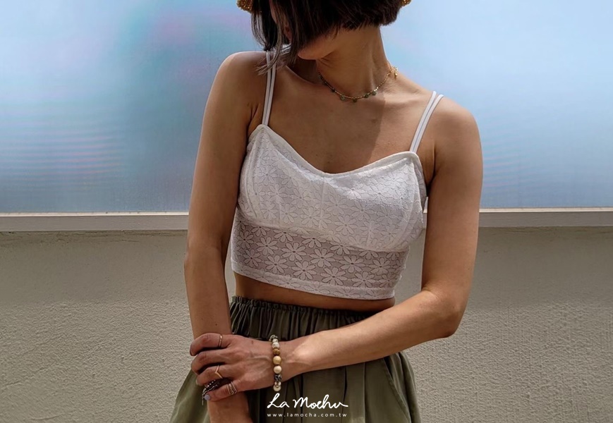 花蕾絲罩杯背心